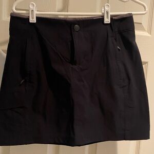 Columbia Women's Black Skort